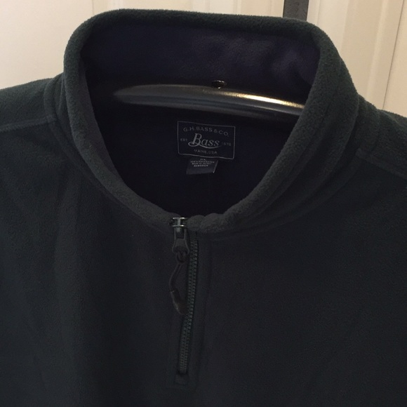 G H Bass & Co Quarter Zip Pullover/New - Picture 2 of 6